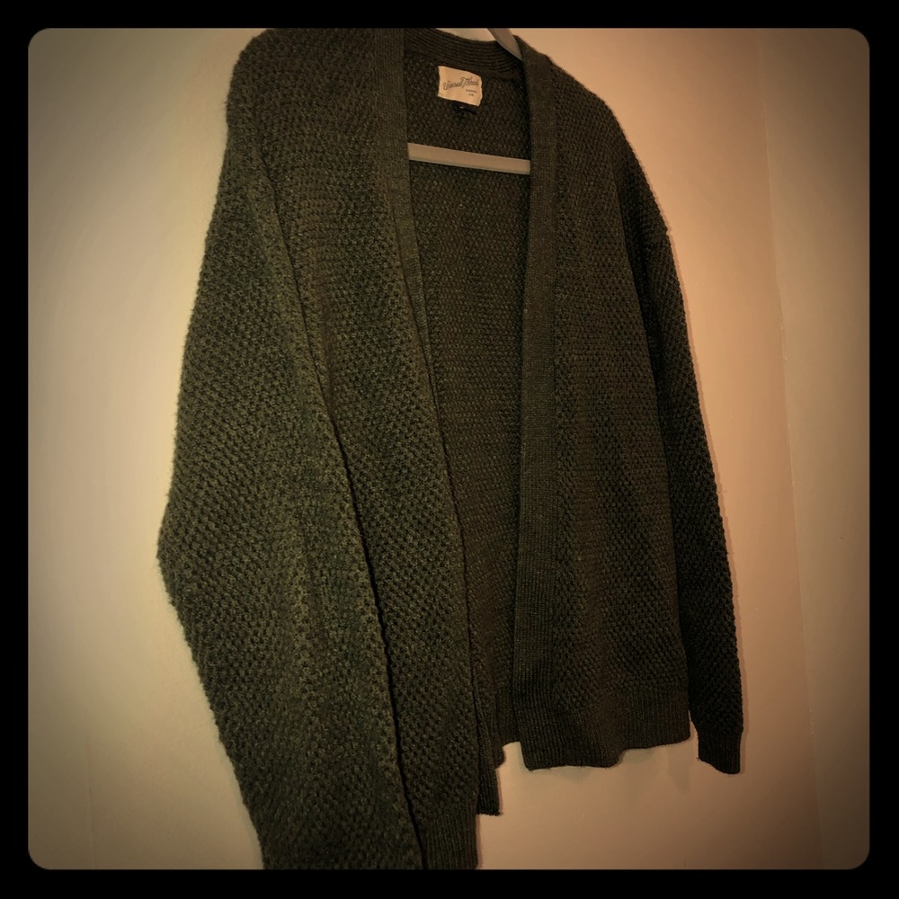 Sweater/cardigan